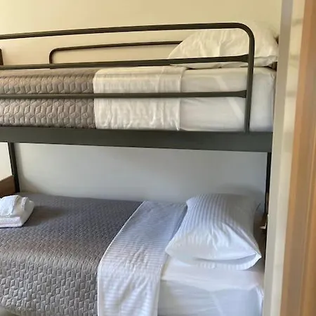 Govino Bay Cento Blu Holiday home *